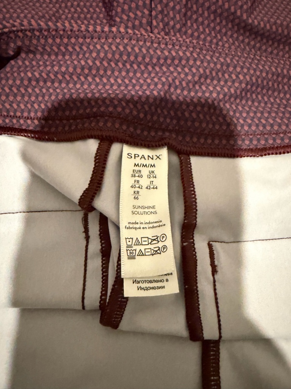 SPANX Maroon Textured Skirt